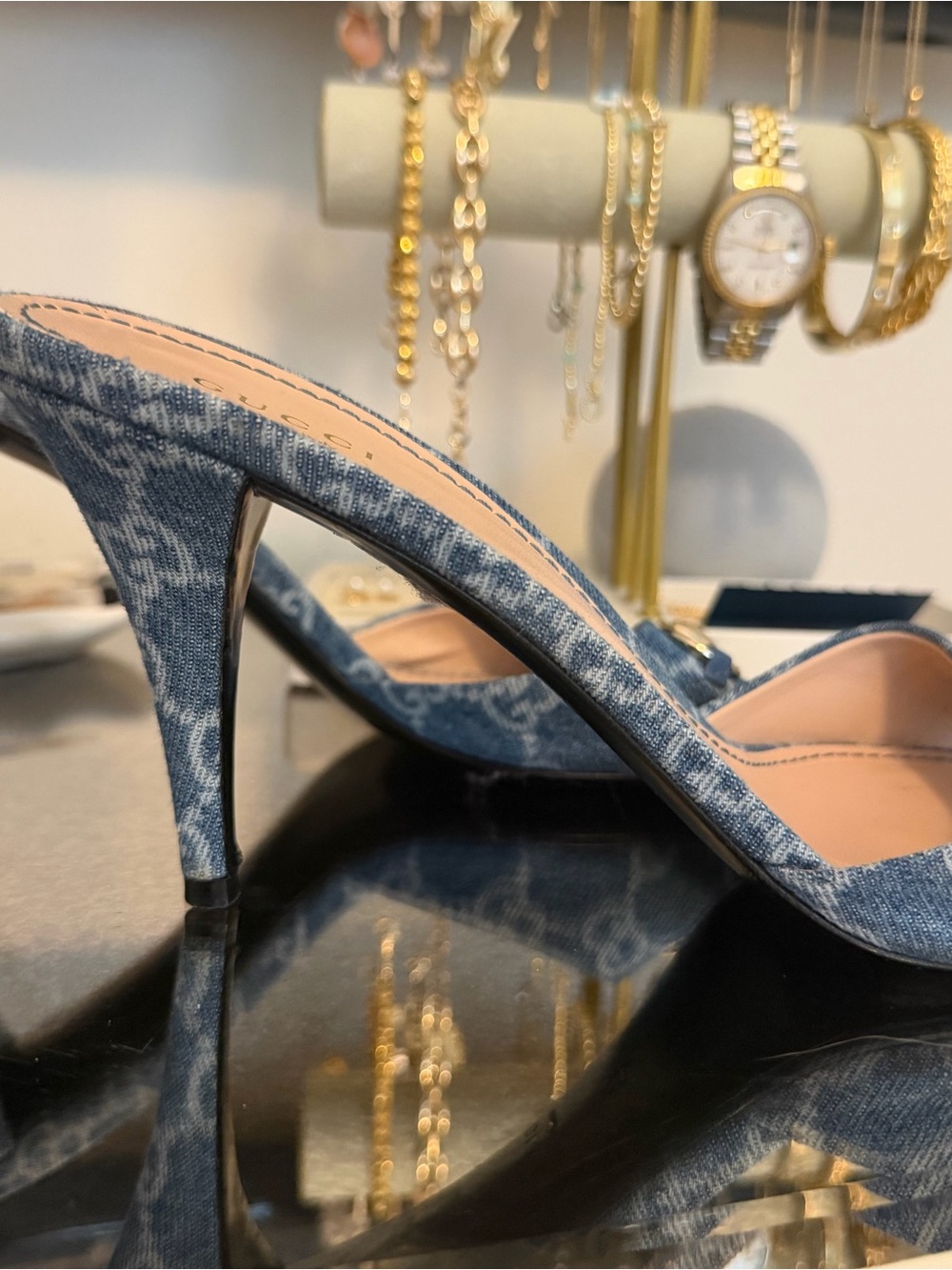 Erin Horsebit GG Monogram
Sandal - Picture 5 of 12